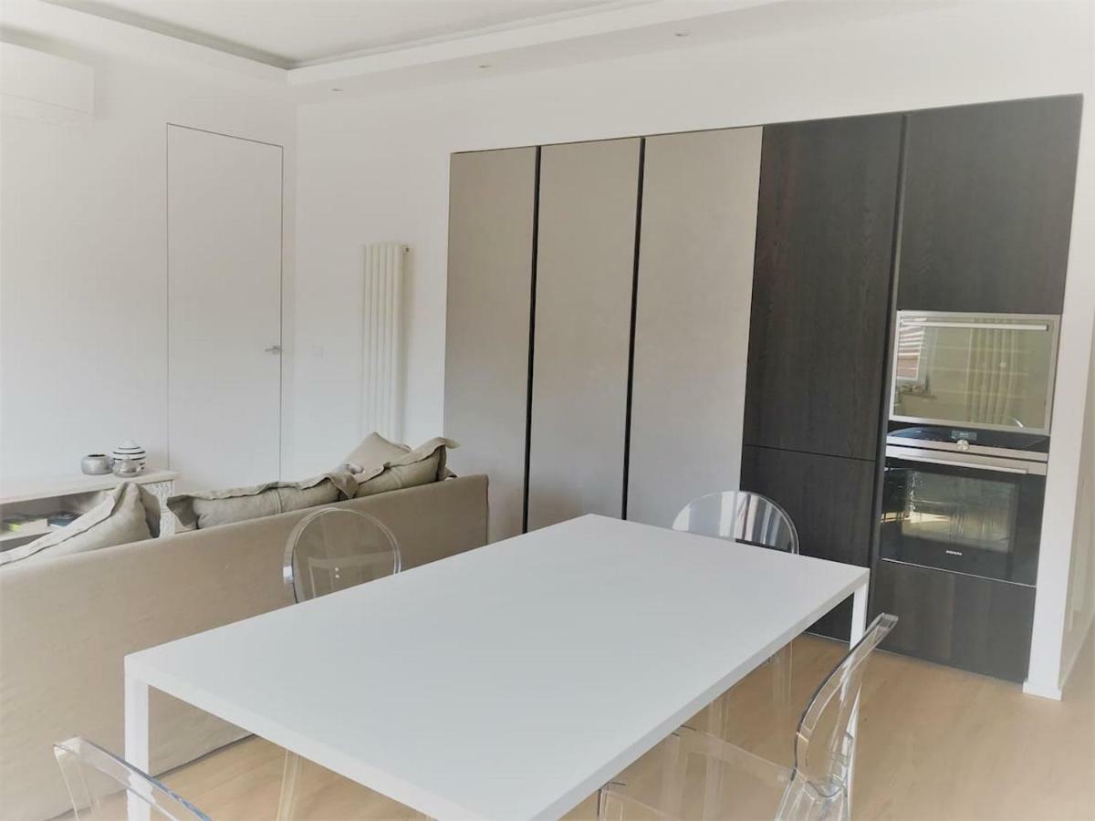 Excelsior 10 - Luxury Apartment Grado Eksteriør billede